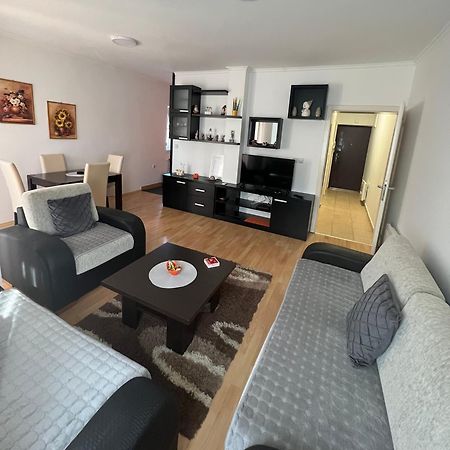 Apartman Nada Bijeljina Eksteriør billede