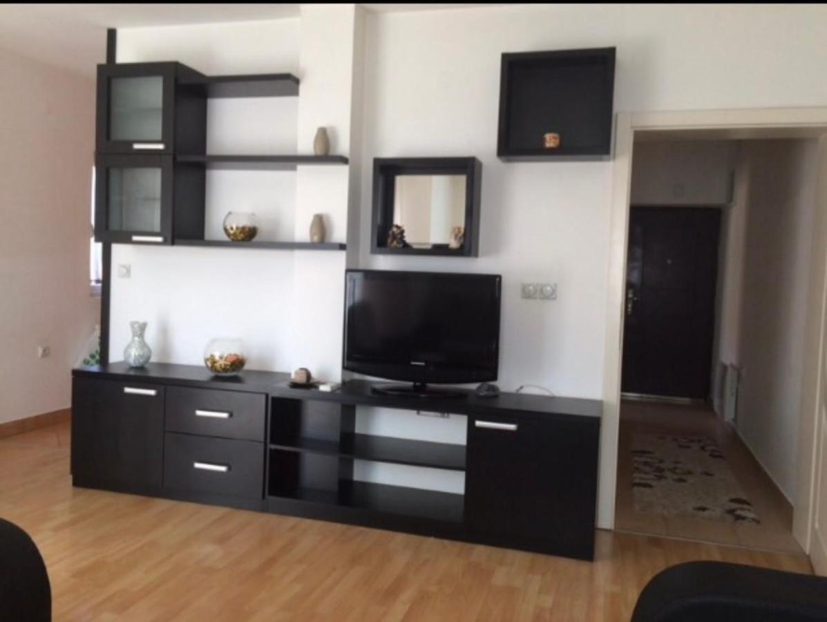 Apartman Nada Bijeljina Eksteriør billede
